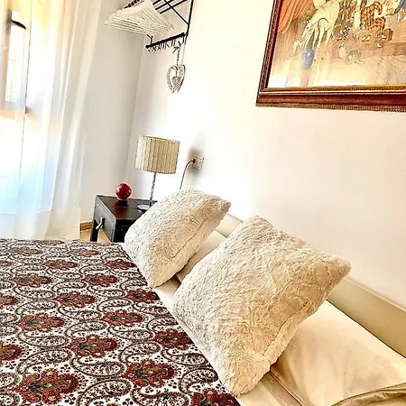 Ideal - Apartment *